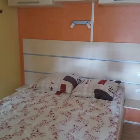 Κάμπινγκ Mobil Camping 4* Ιέρ