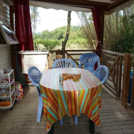 Mobil Camping 4* Ιέρ